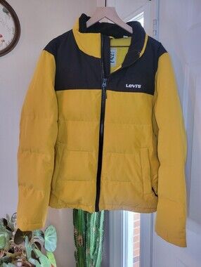 Levi's Yellow Arctic Retro Bubble Puffer Full Zip Jacket, Size Mens Large